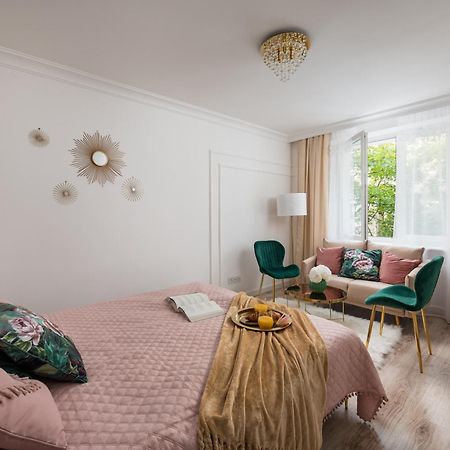 Lovely Downtown Studio At Most Lively Hoza Street, Discover Warsaw On Foot Zewnętrze zdjęcie