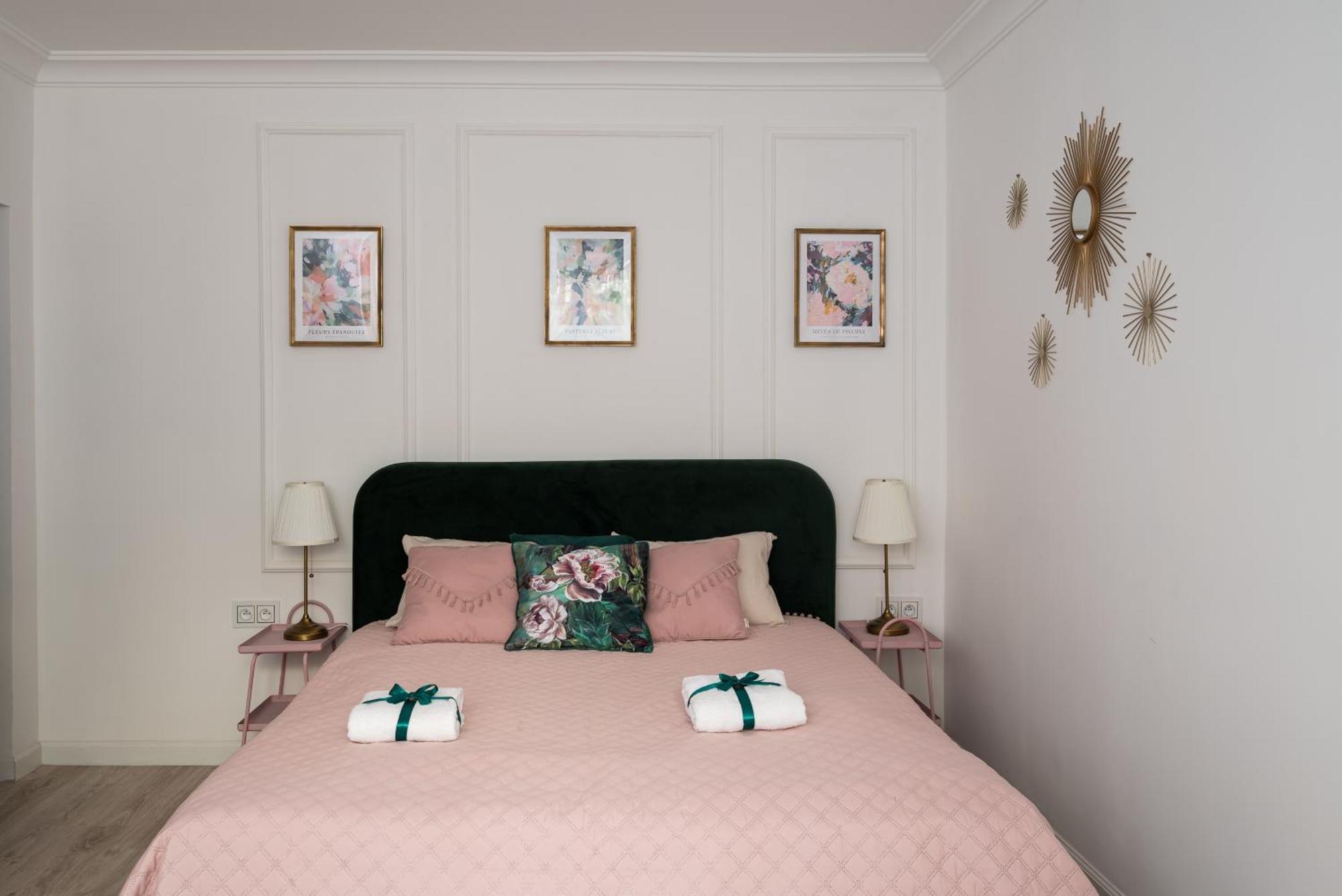 Lovely Downtown Studio At Most Lively Hoza Street, Discover Warsaw On Foot Zewnętrze zdjęcie